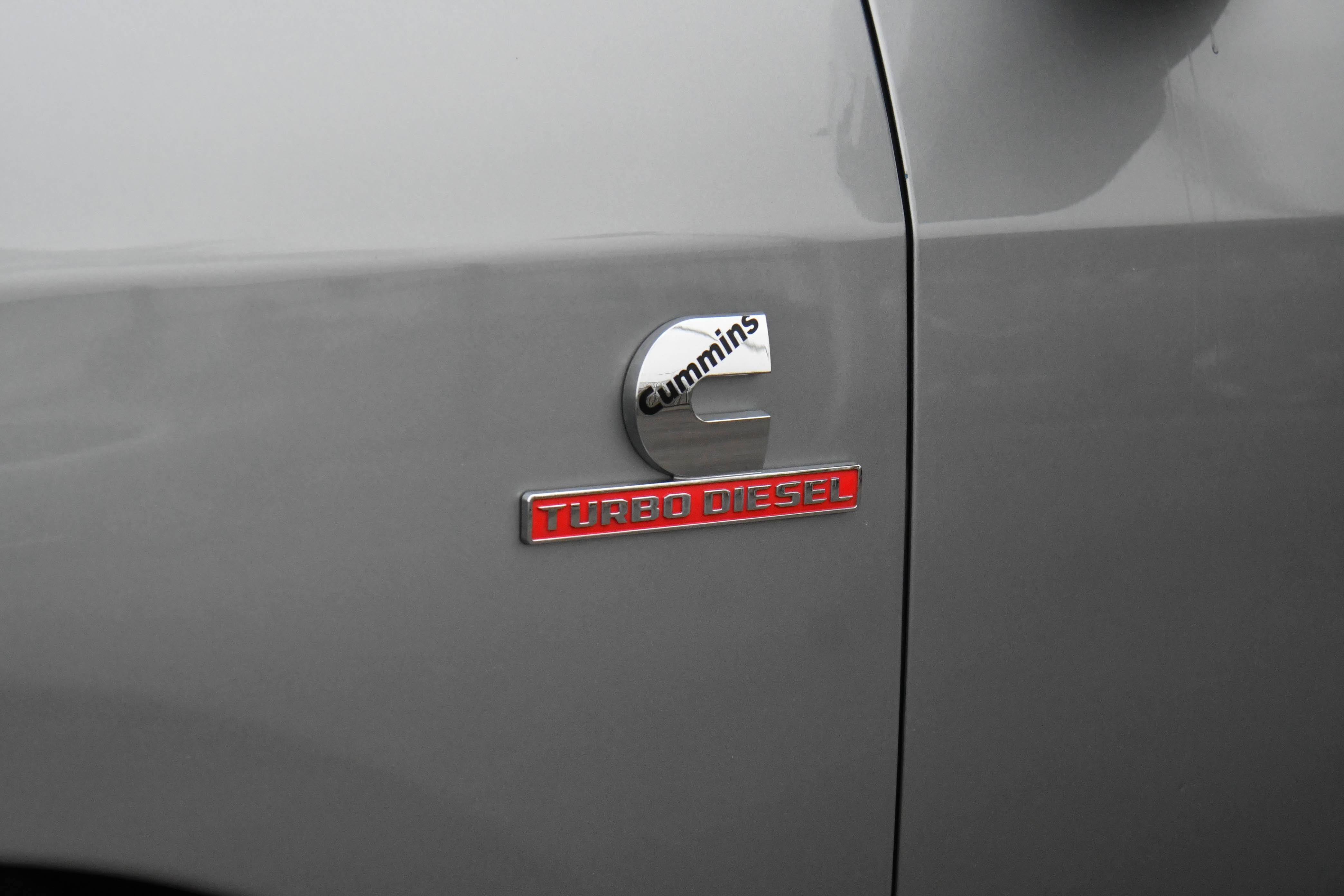 Used 2024 RAM 2500 Laramie image 14