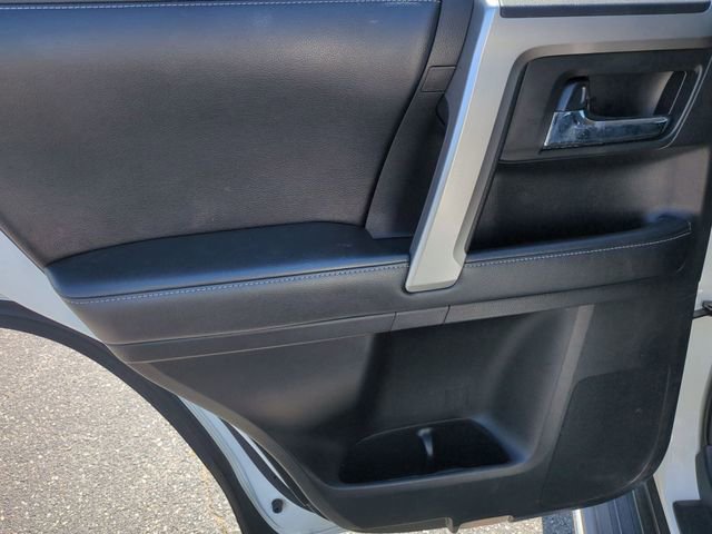 Used 2016 Toyota 4Runner SR5 image 25