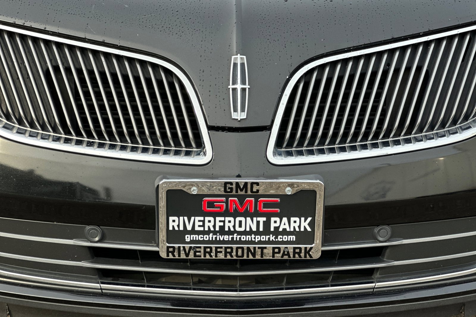 Used 2014 Lincoln MKS w/ Equipment Group 101A image 46