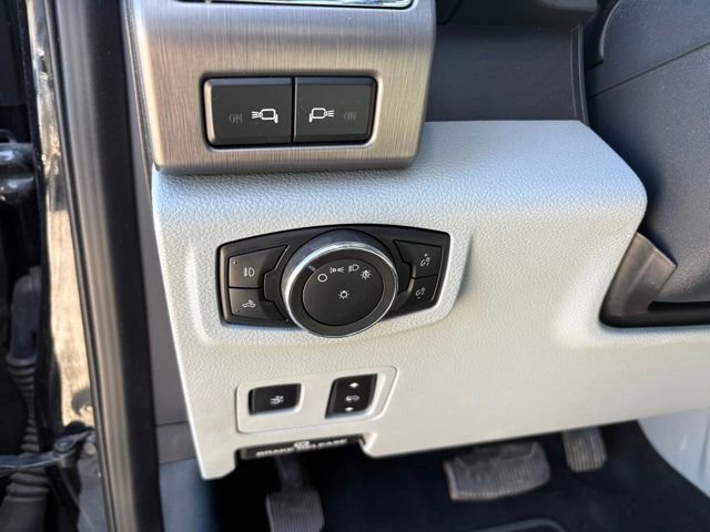 Used 2022 Ford F450 Limited w/ Snow Plow Prep Package AWD/4WD image 19