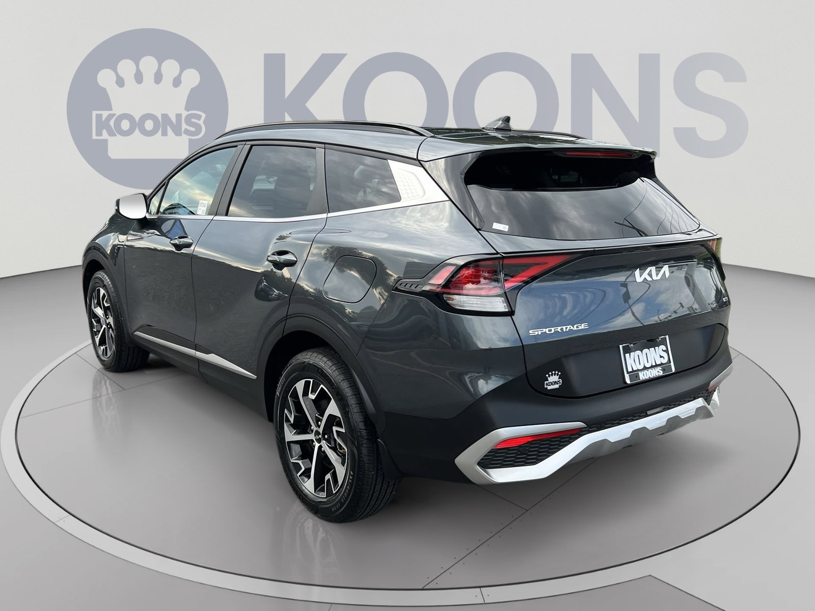 Used 2025 Kia Sportage EX w/ EX Premium Package AWD/4WD image 4