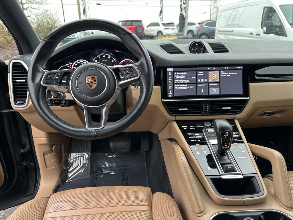 Used 2020 Porsche Cayenne image 48