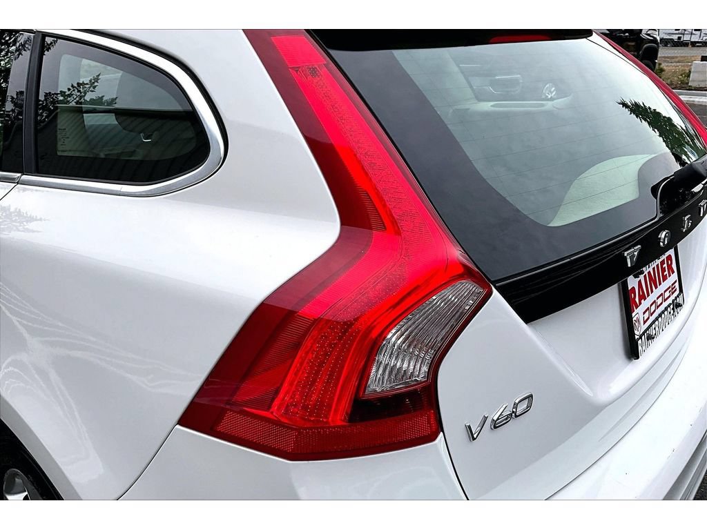 Used 2015 Volvo V60 T5 Premier FWD image 29