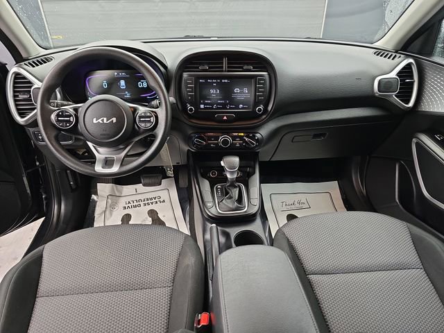 Used 2023 Kia Soul LX w/ Option Group 015 image 21