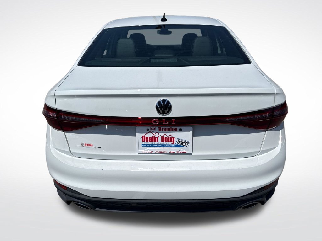 Used 2026 Volkswagen Jetta GLI Autobahn FWD image 4