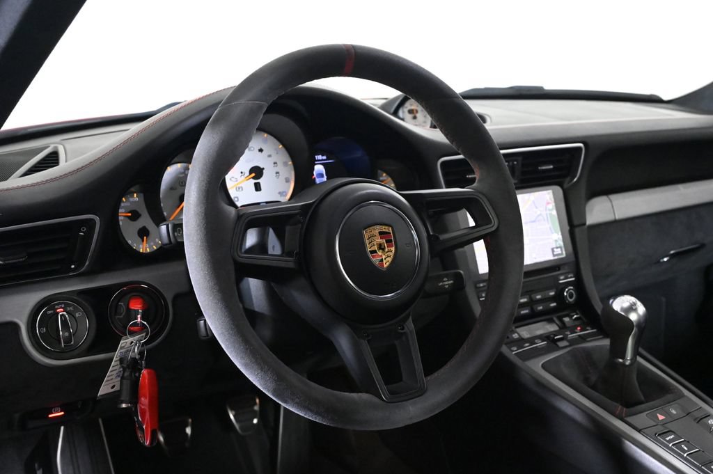 Certified 2018 Porsche 911 GT3 RWD image 12