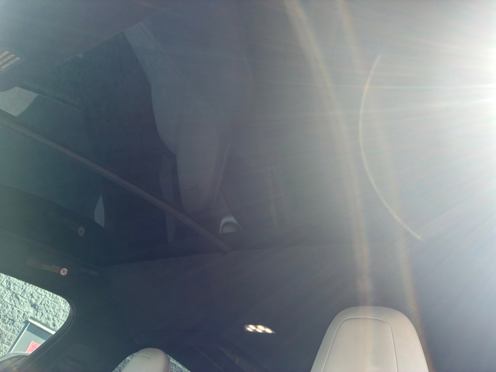 Used 2018 Tesla Model X 75D image 16