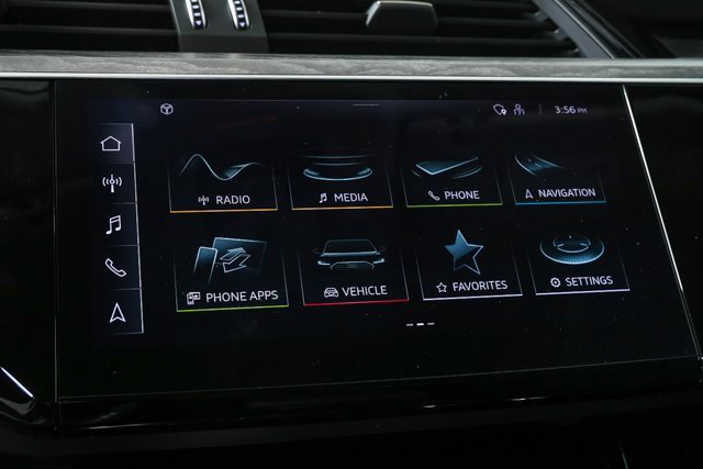 Used 2021 Audi e-tron Premium w/ Convenience Plus Package image 14