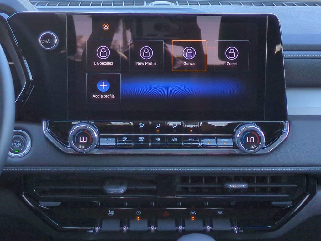 Used 2023 Chevrolet Colorado LT w/ LT Convenience Package image 18