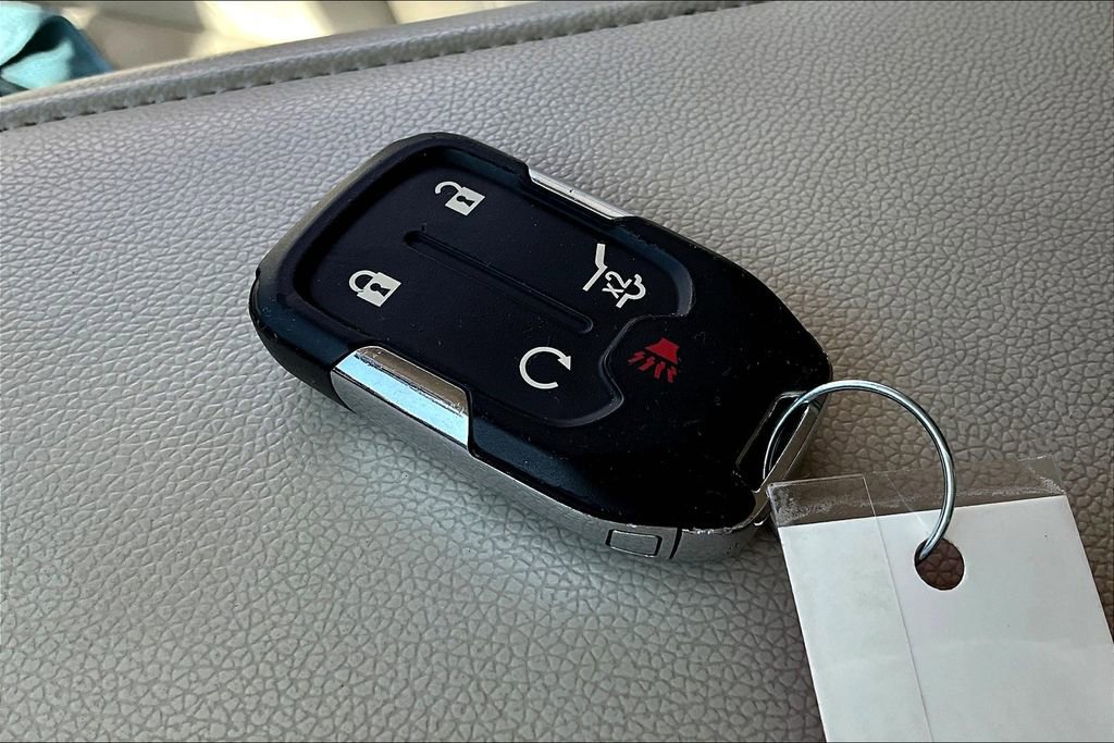 Used 2023 GMC Acadia Denali image 13