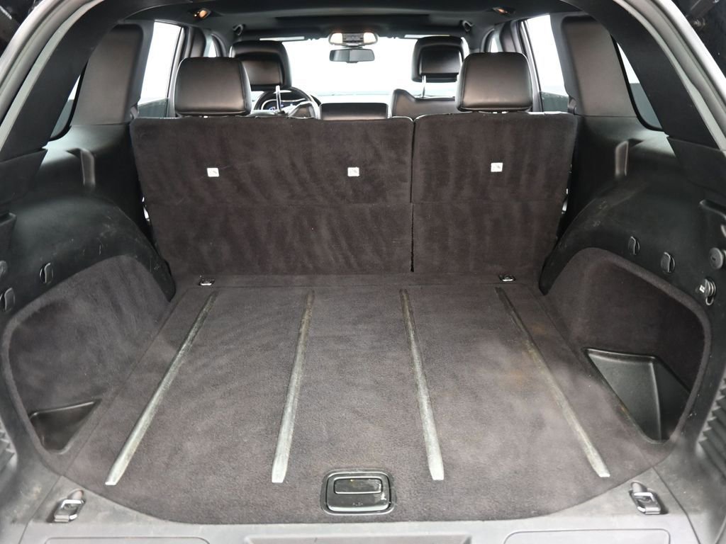 Used 2015 Jeep Grand Cherokee Altitude image 16