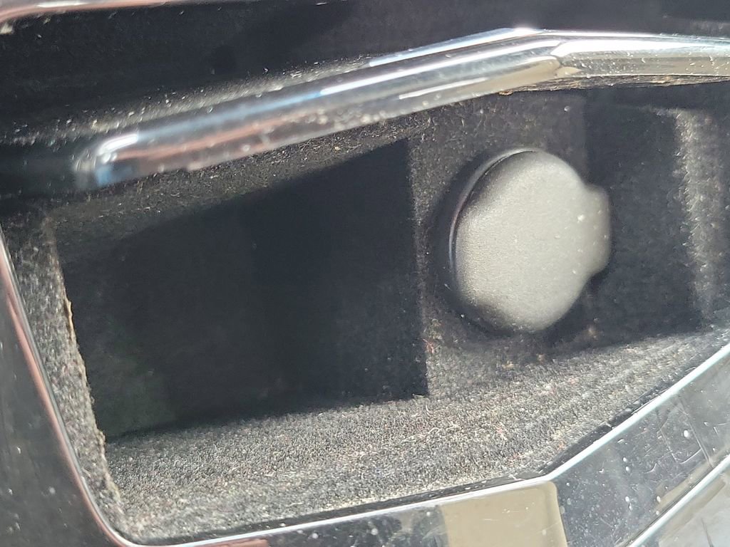 Used 2018 Cadillac ATS Luxury w/ Safety and Security Package image 19