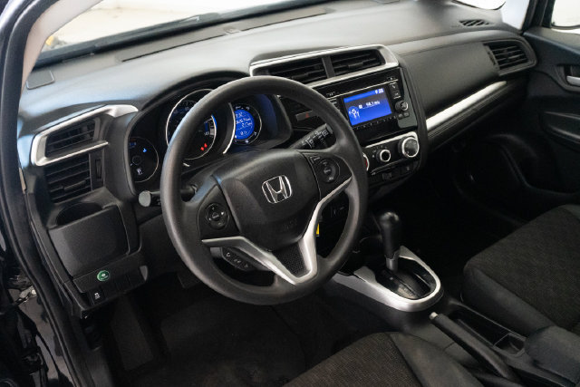 Used 2017 Honda Fit LX image 3