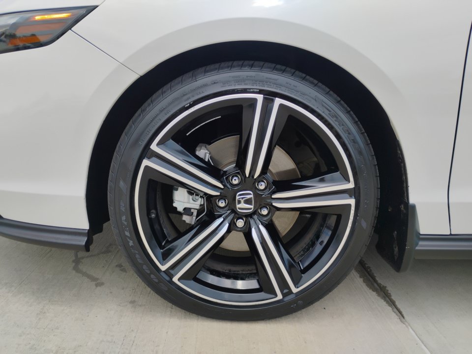 Certified 2025 Honda Accord Sport image 27