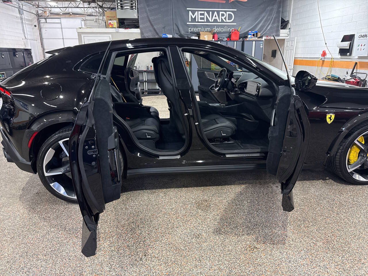 Used 2025 Ferrari Purosangue image 38