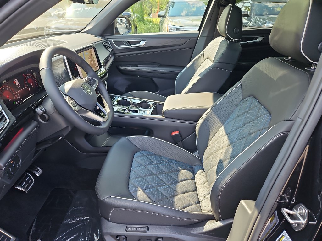 New 2026 Volkswagen Atlas Cross Sport SEL Premium R-Line AWD/4WD image 24