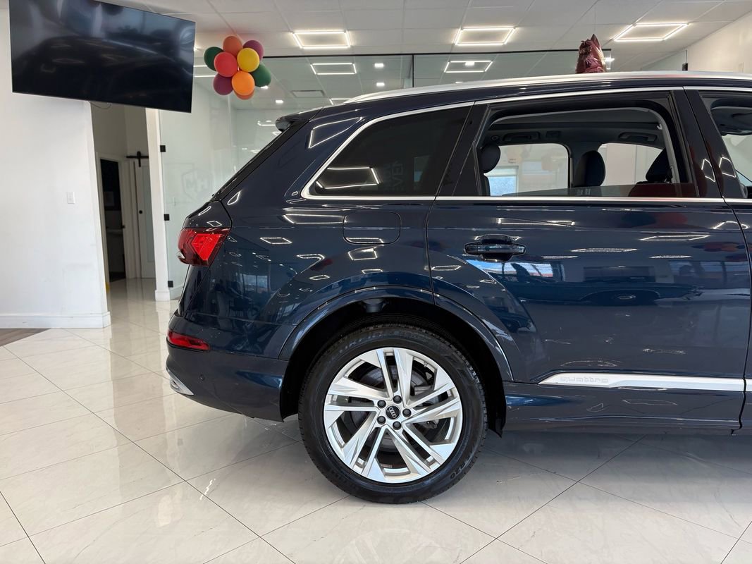 Used 2024 Audi Q7 3.0T Premium Plus image 8