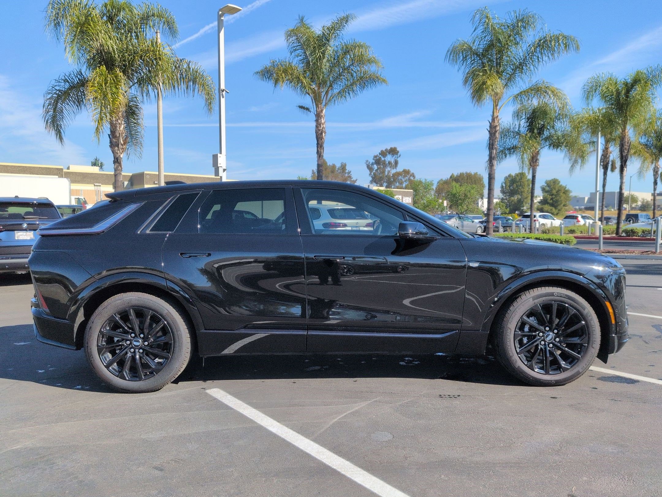 Used 2025 Cadillac Lyriq Sport image 11