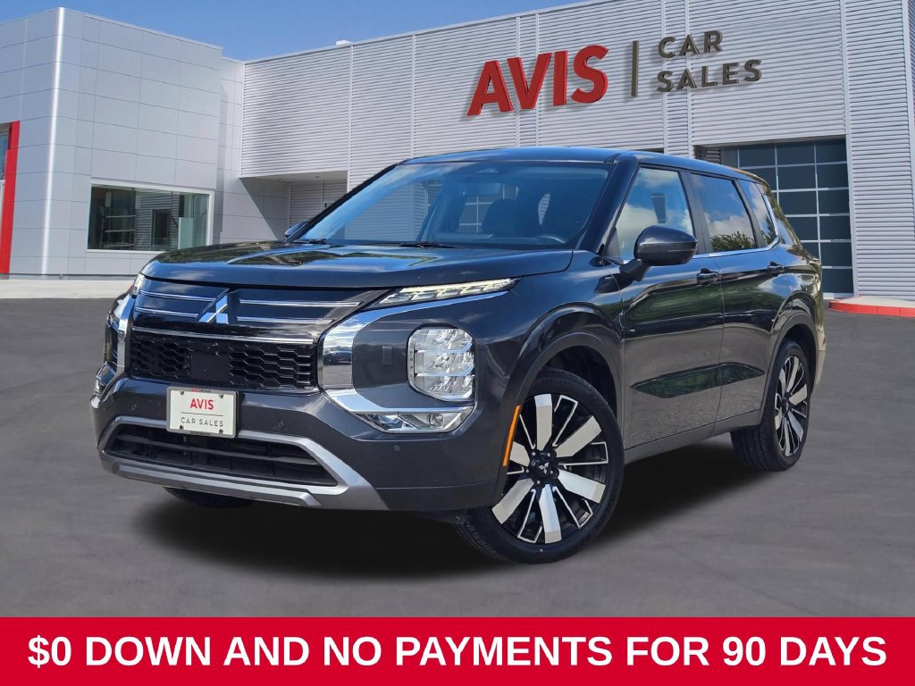 Used 2025 Mitsubishi Outlander SE