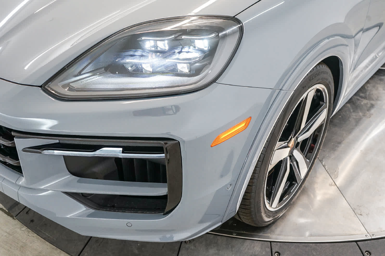 New 2026 Porsche Cayenne GTS AWD/4WD image 16