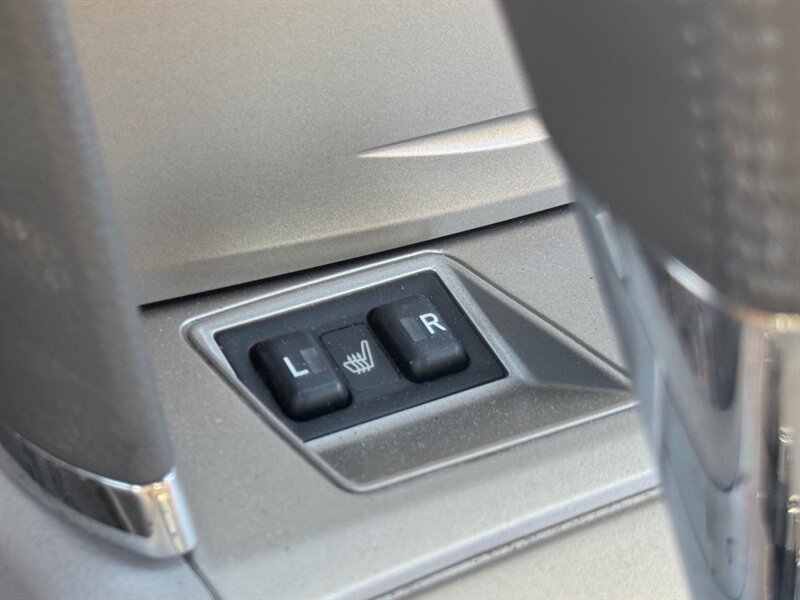 Used 2008 Toyota Camry Hybrid FWD image 29