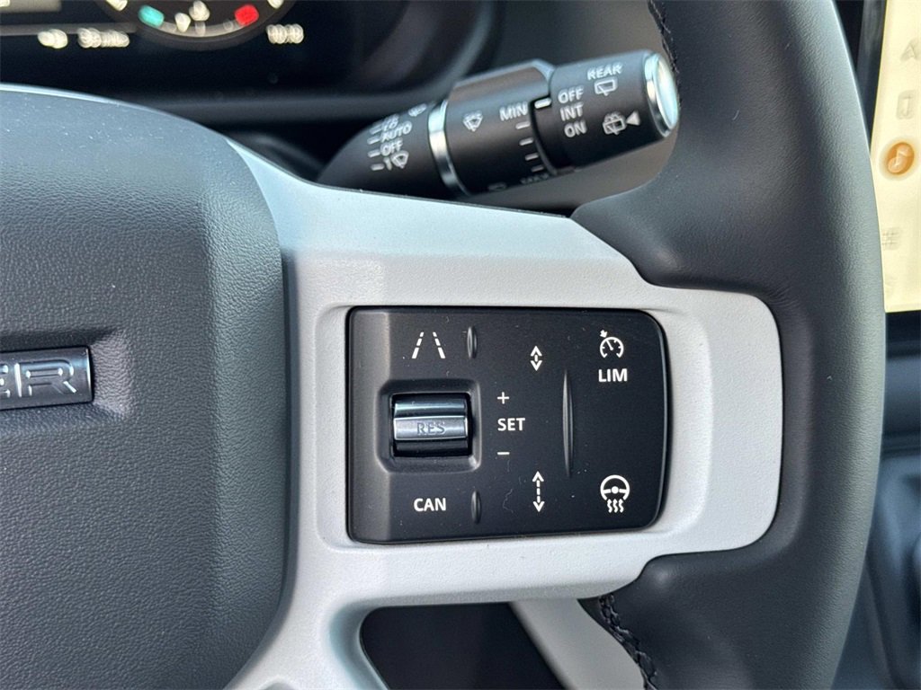 New 2025 Land Rover Defender 130 S image 26