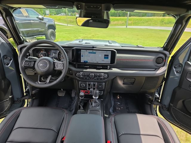 Used 2026 Jeep Wrangler Unlimited Rubicon AWD/4WD image 10