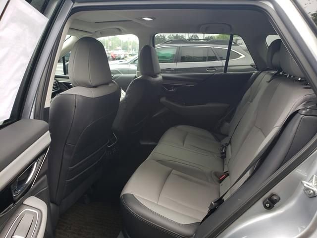 Used 2024 Subaru Outback Limited image 11