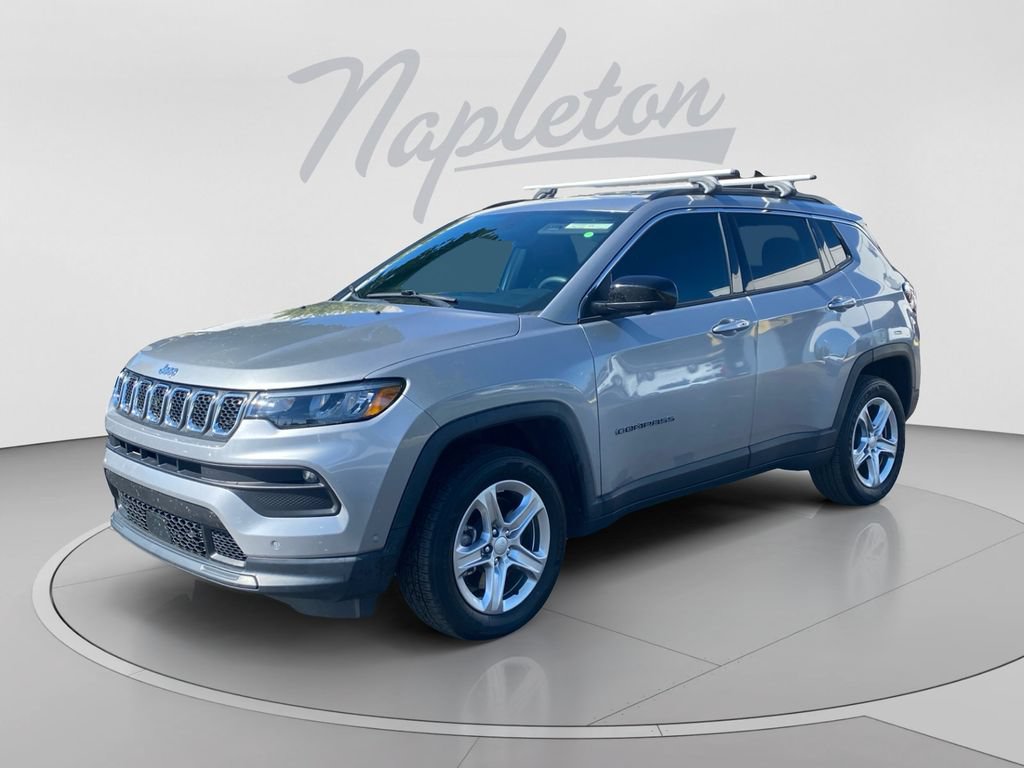Used 2024 Jeep Compass Latitude w/ Convenience Group