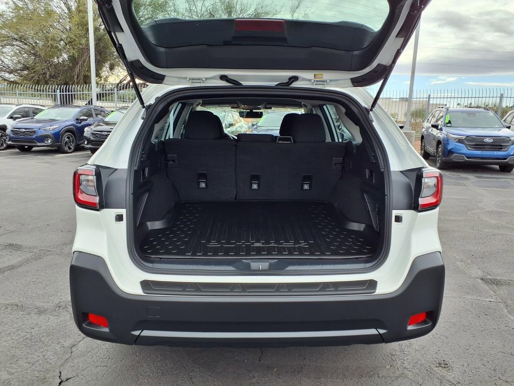 Certified 2025 Subaru Outback w/ Popular Package #1A image 16