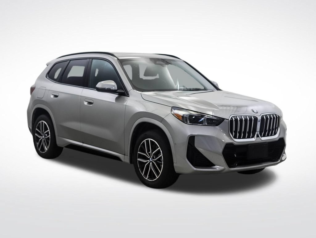 Certified 2026 BMW X1 xDrive28i AWD/4WD image 7