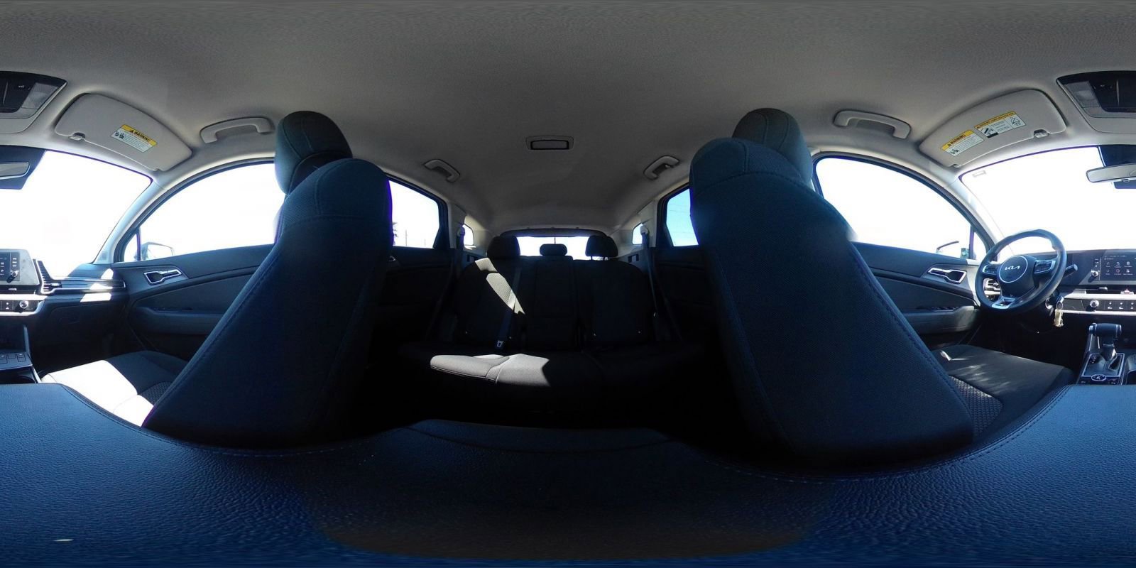 Used 2025 Kia Sportage LX image 42