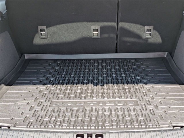 Used 2022 Lincoln Nautilus Reserve image 29