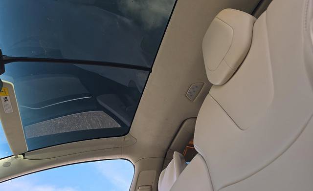 Used 2017 Tesla Model X 75D image 4