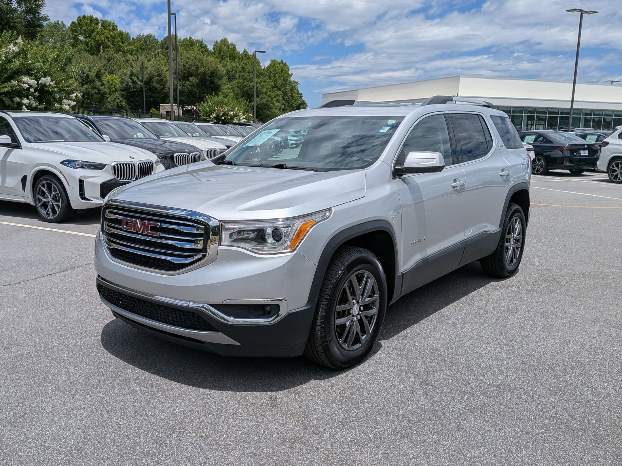 Used 2019 GMC Acadia SLT FWD image 7