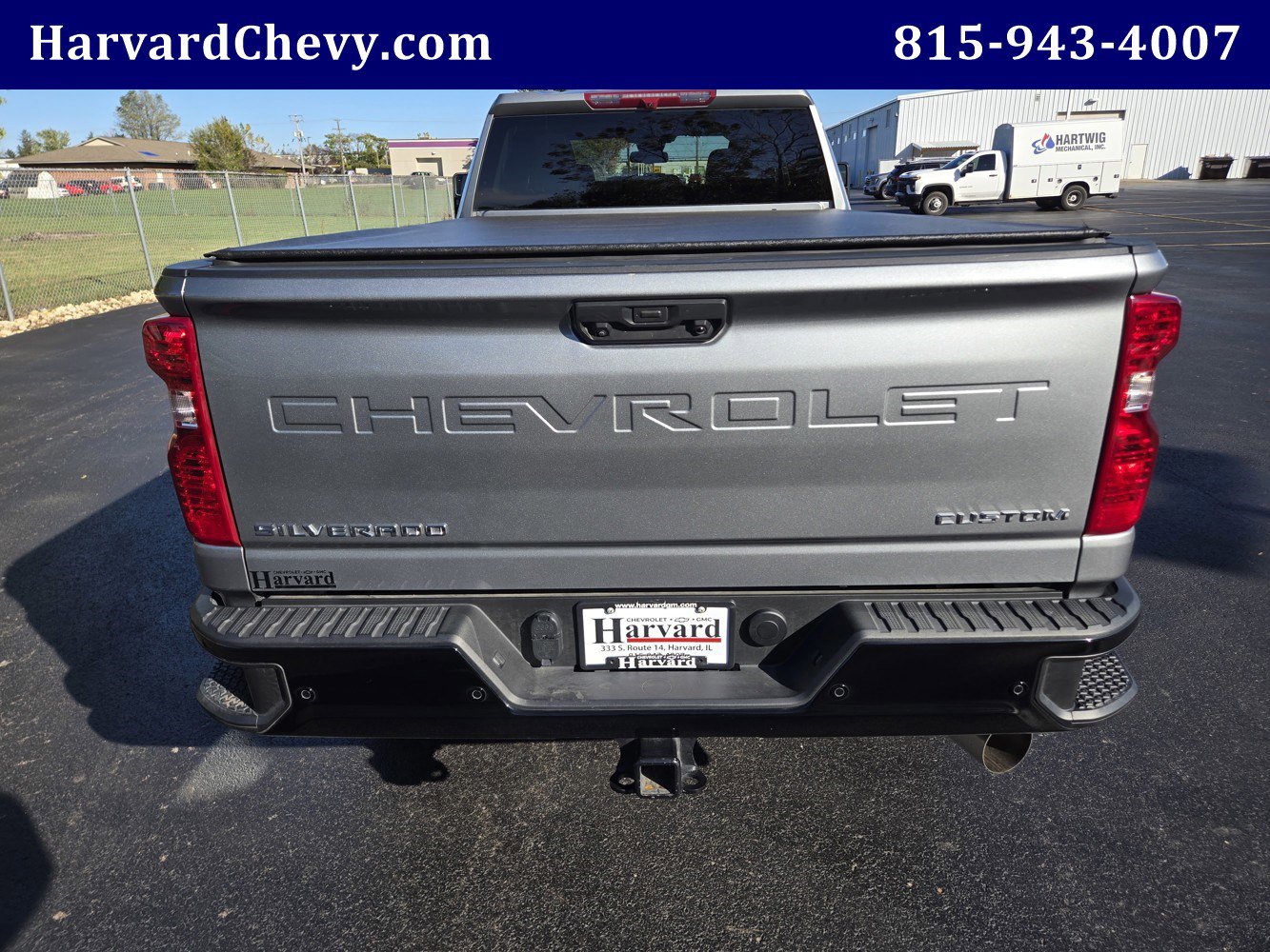 Used 2024 Chevrolet Silverado 2500 Custom w/ Custom Value Package image 5