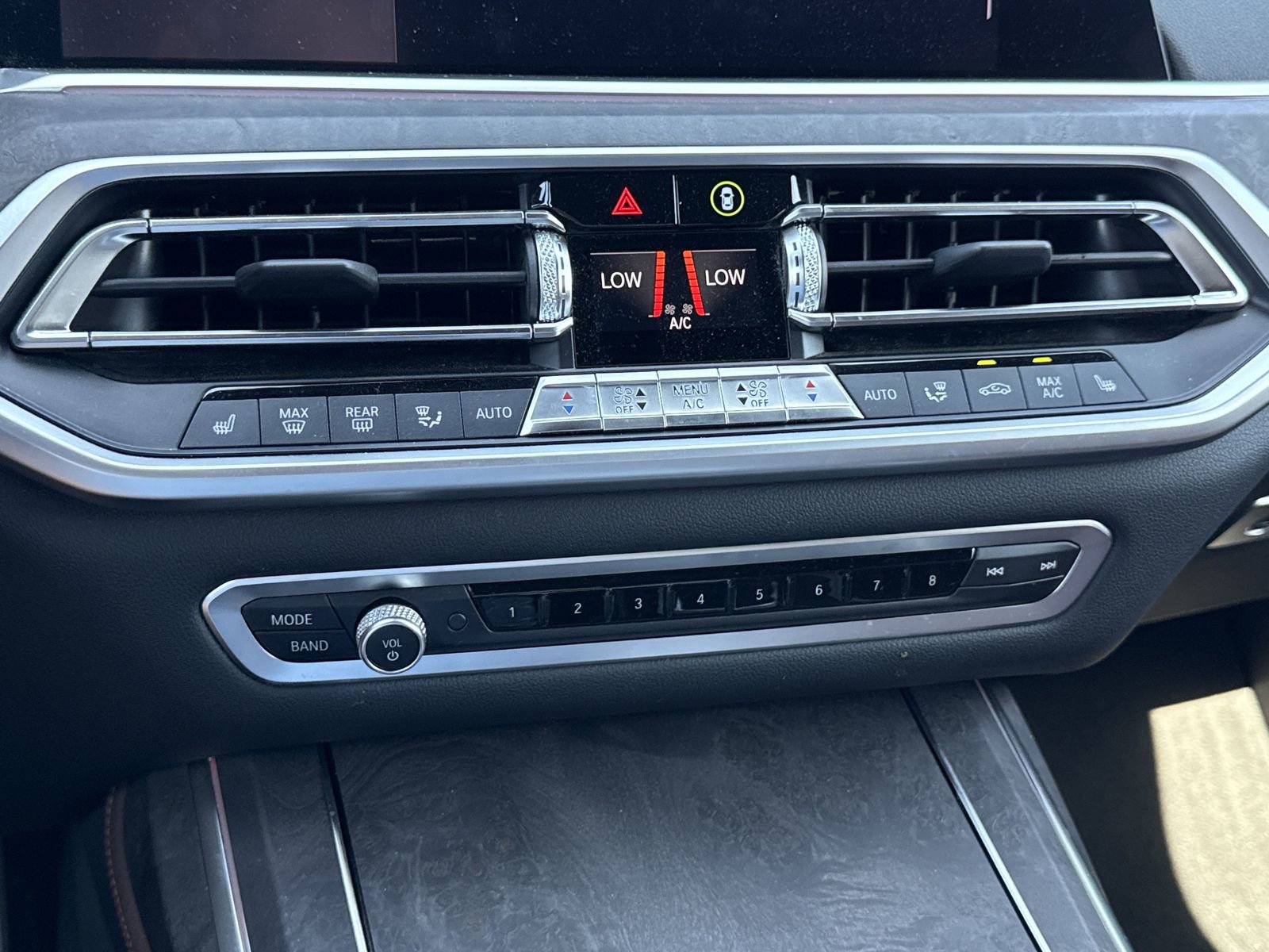 Used 2019 BMW X7 xDrive40i w/ Premium Package image 30