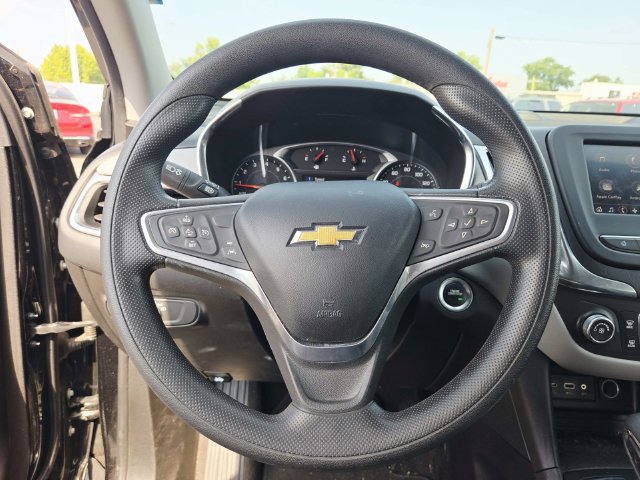 Used 2022 Chevrolet Equinox LS w/ LS Convenience Package FWD image 10
