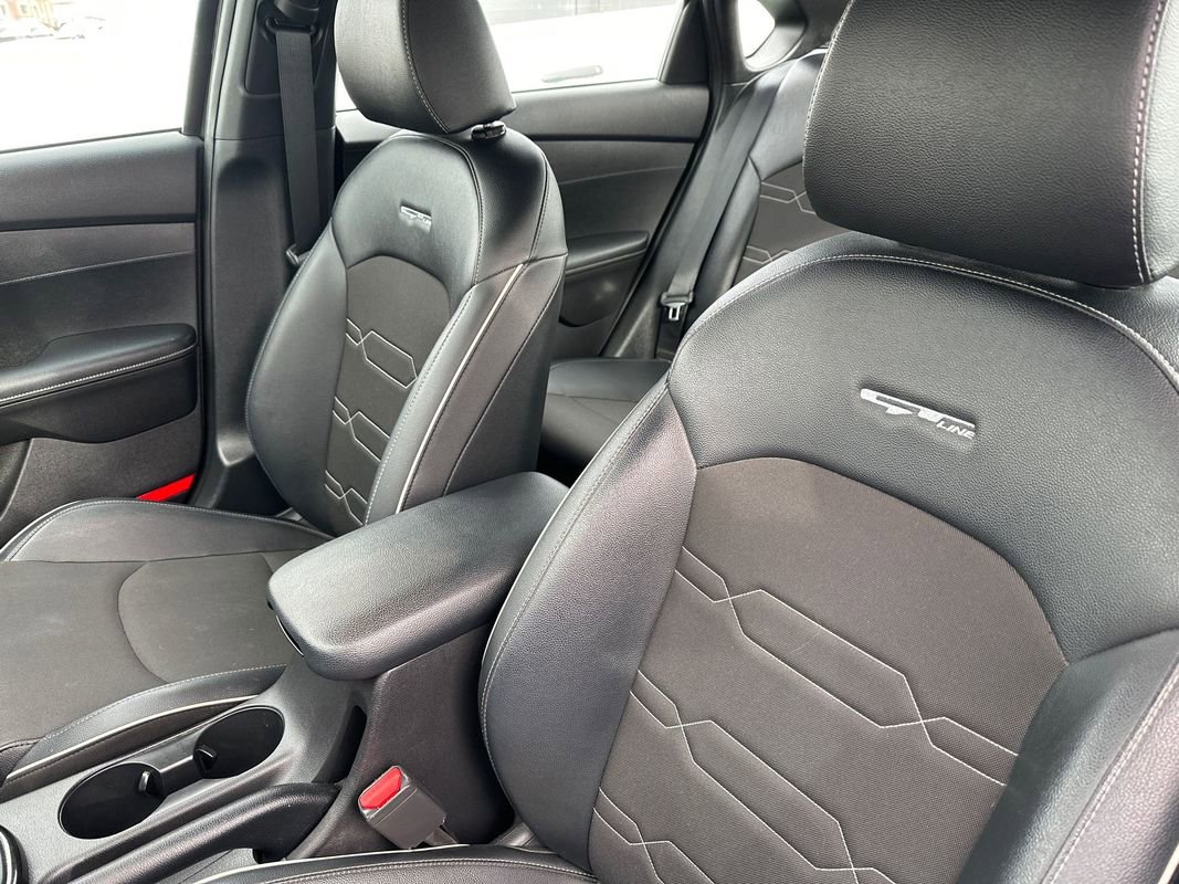 Used 2021 Kia Forte GT-Line w/ GT-Line Premium Package image 24