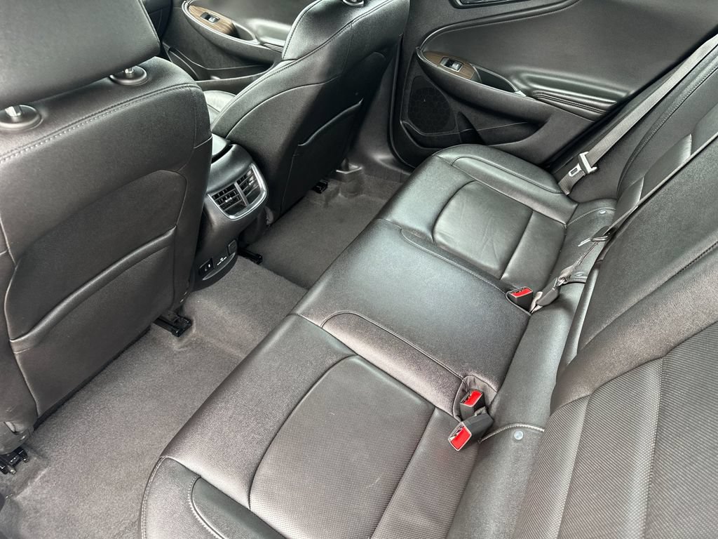 Used 2024 Chevrolet Malibu LT FWD image 11
