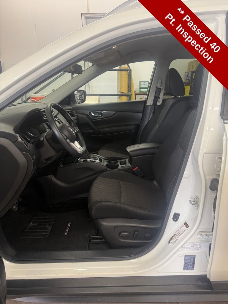 Used 2020 Nissan Rogue S image 10
