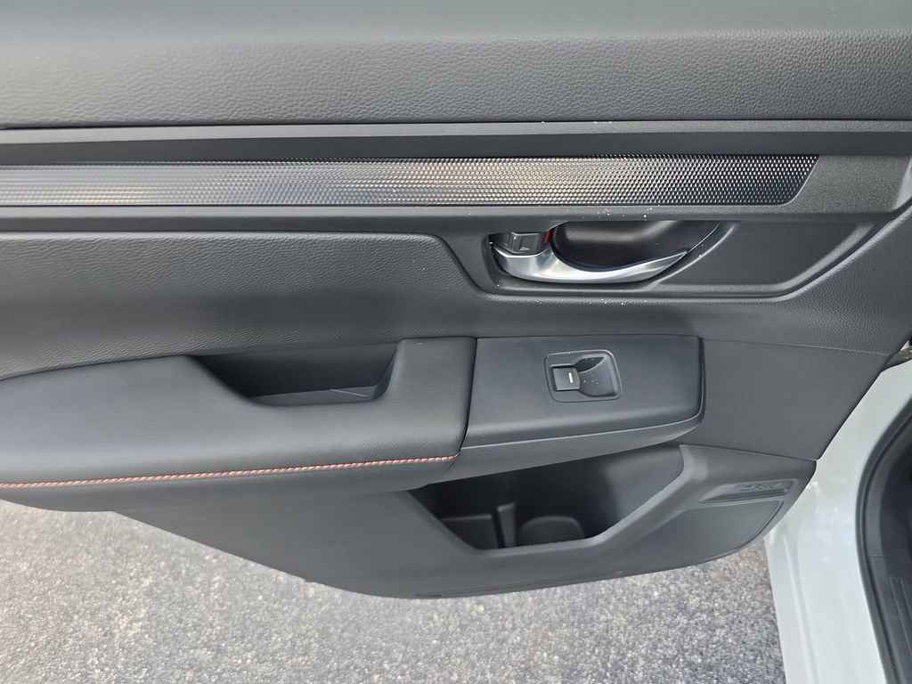 Used 2023 Honda CR-V Sport image 11