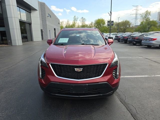 Used 2019 Cadillac XT4 Sport w/ Cold Weather Package AWD/4WD image 3