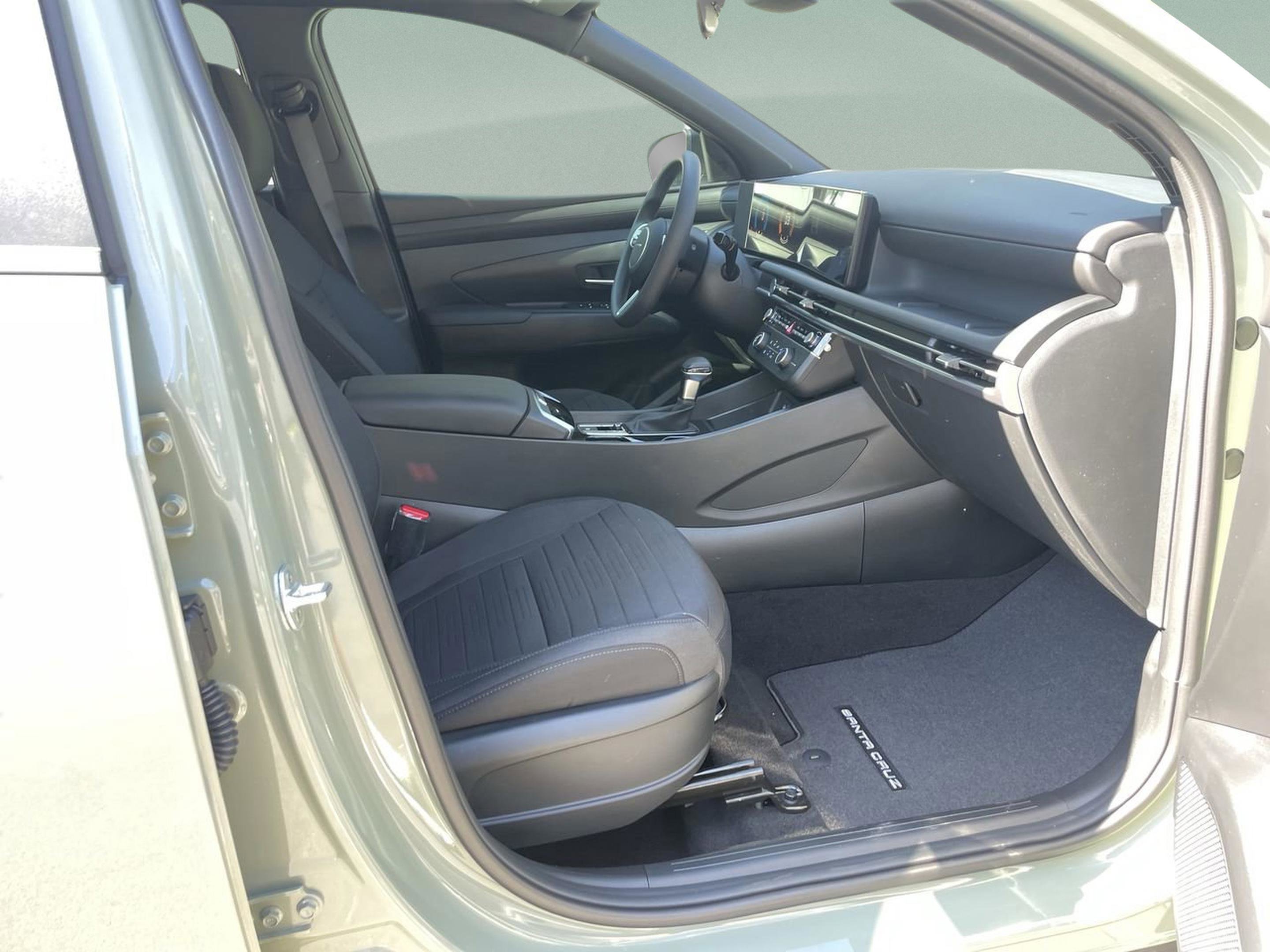 New 2026 Hyundai Santa Cruz SE image 16