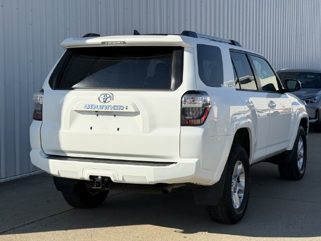 Used 2023 Toyota 4Runner SR5 AWD/4WD image 4