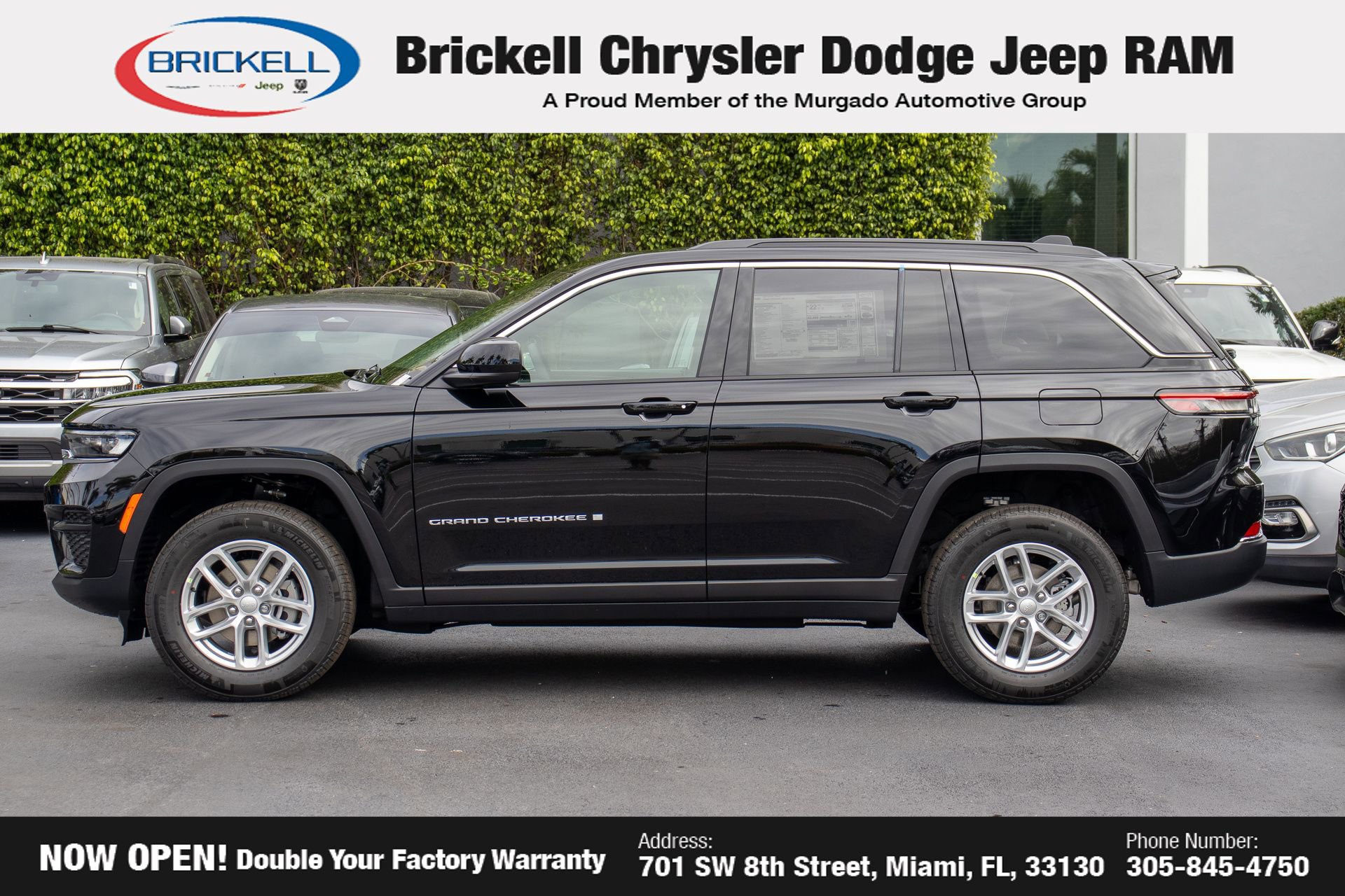 New 2025 Jeep Grand Cherokee Laredo X image 8