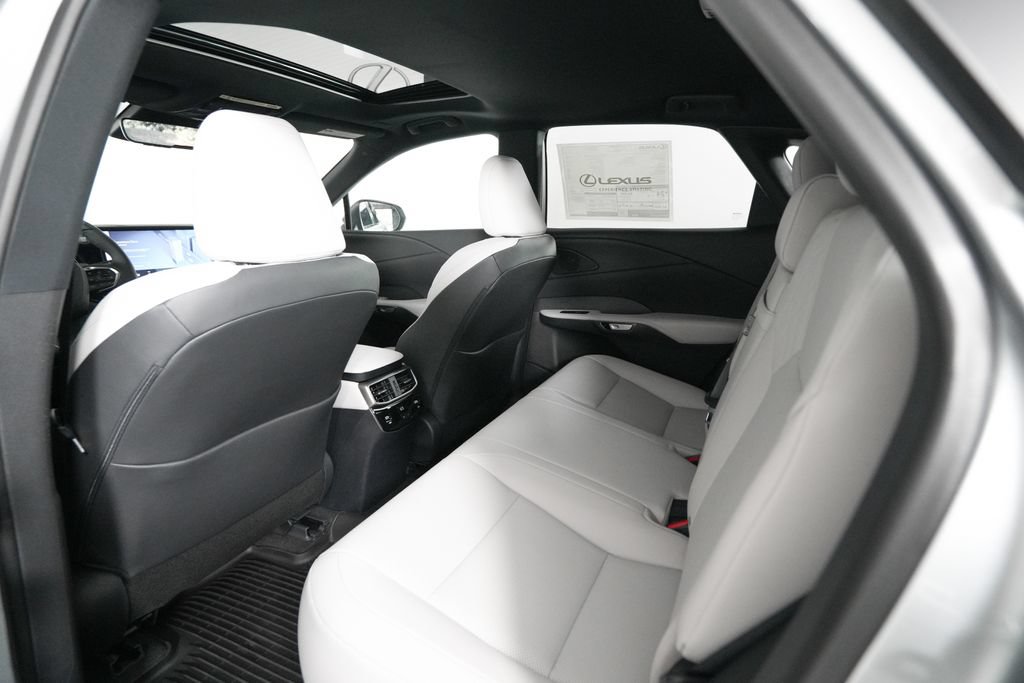New 2026 Lexus RX 350 F Sport AWD/4WD image 11