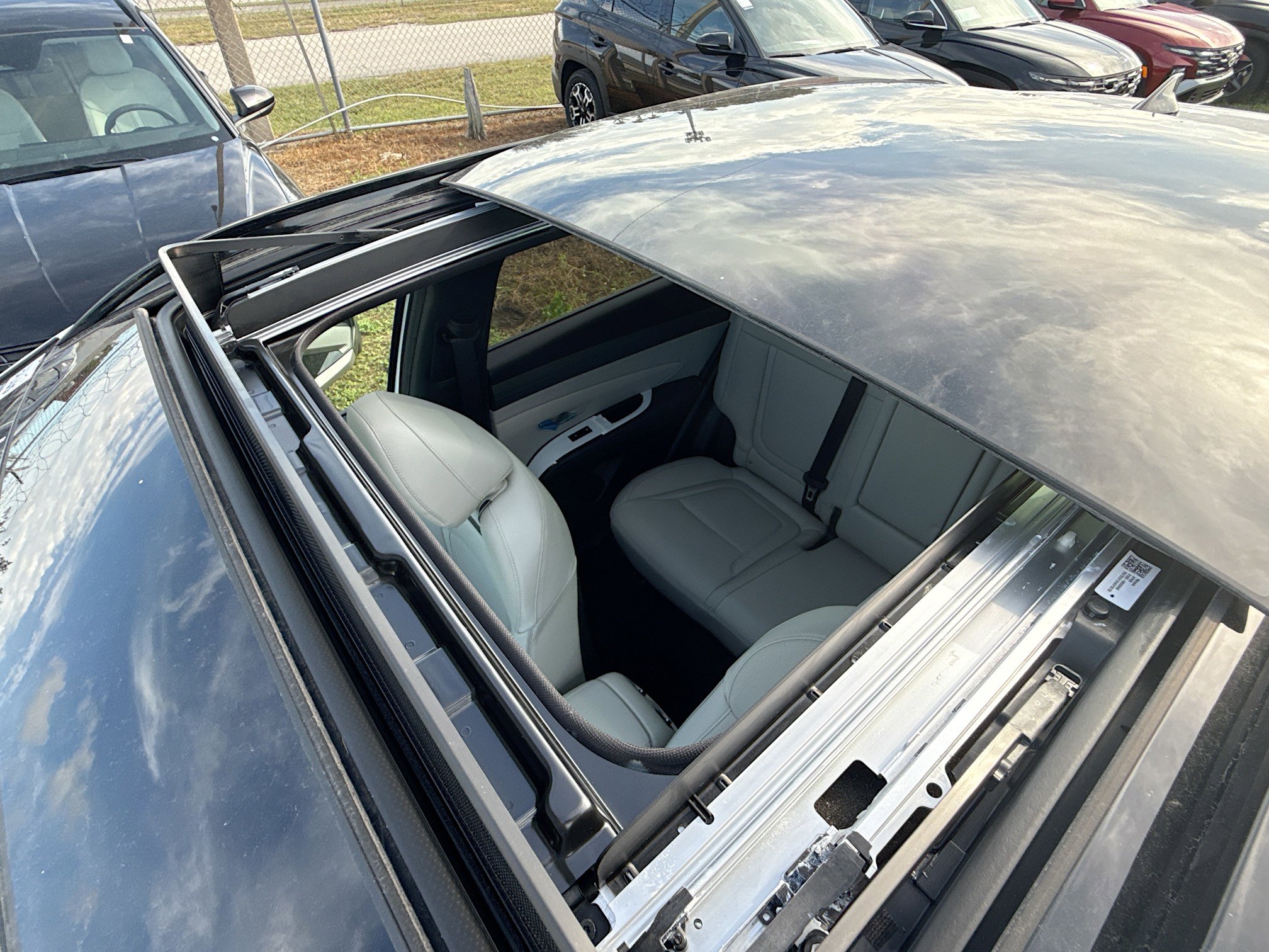 New 2026 Hyundai Tucson Limited image 15