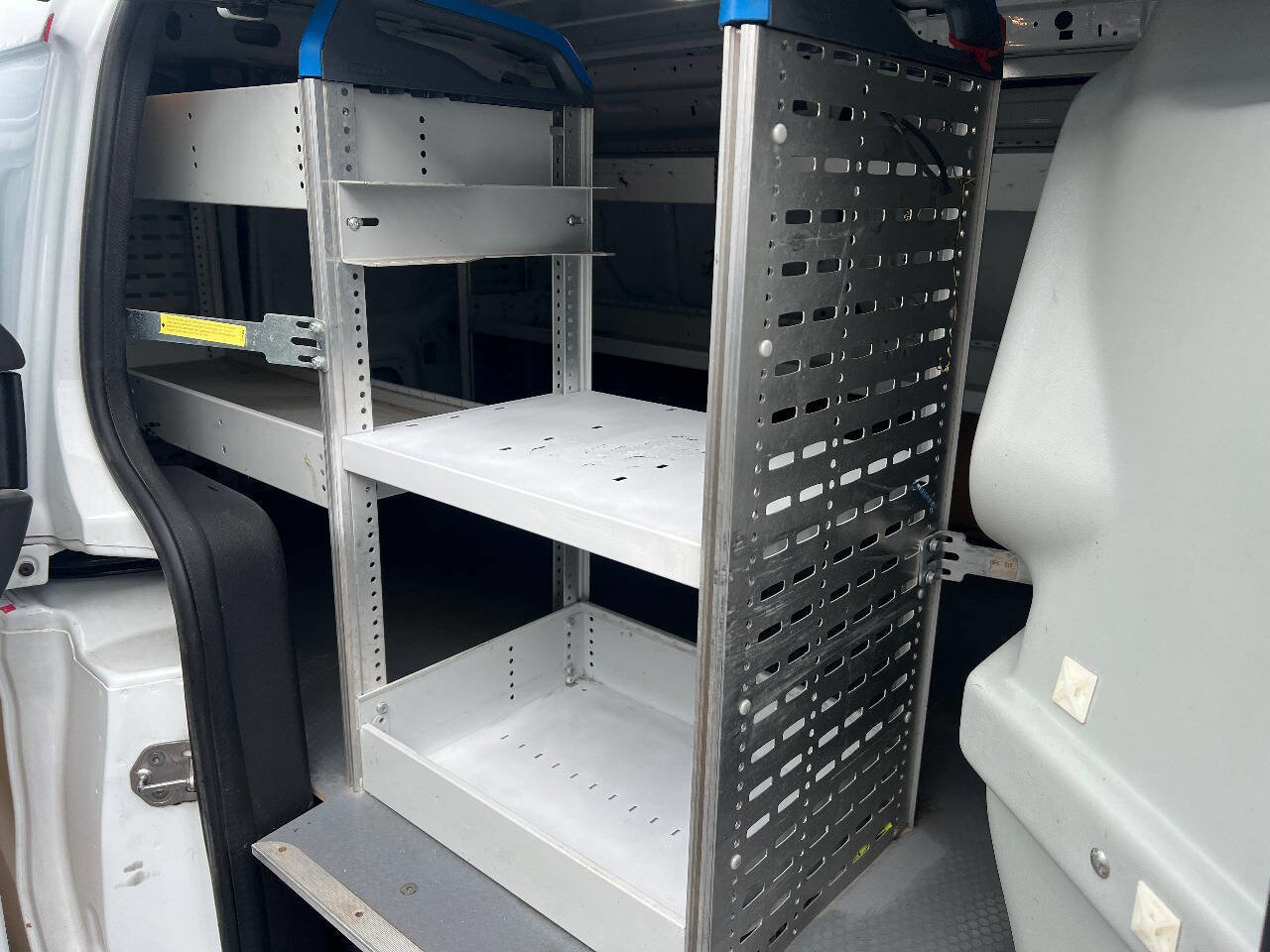 Used 2014 Ford Transit Connect XL FWD image 22