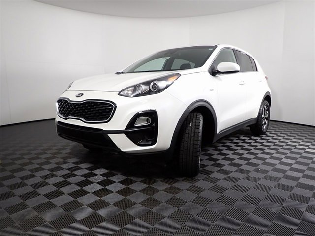 Used 2022 Kia Sportage LX image 7
